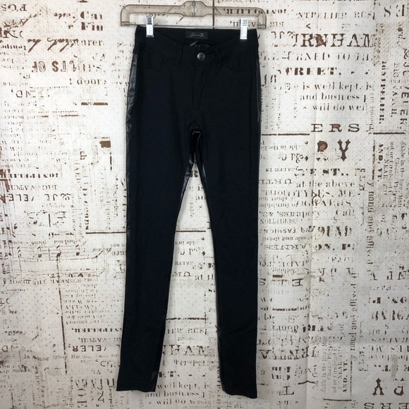 Seven7 Jeans Polyurethane Leggings - Picture 2 of 6